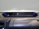 ご納車までに、弊社サービススタッフによる点検整備を行い快適なカーライフをサポートさせて頂きます。また整備保証も付きますよ!