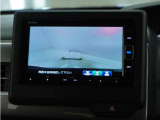 ◆バックカメラ◆リバースにするだけで映ります、後方の安全確認や、狭い駐車場での車庫入れ、雨の日や夜間など視界の悪い時に便利です!安全にバックする為には欠かせない装備です。
