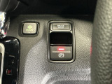 パーキングブレーキはスマートな電子制御式と合わせて渋滞時等にブレーキペダルから足を離しても停車状態を保持してくれるオートブレーキホールド機能で運転が楽になります。スタートはアクセルペダルを踏むだけ