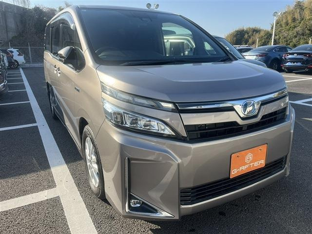 トヨタ ヴォクシー 