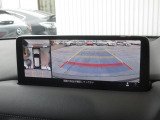 360&deg;ビューモニターを搭載しています。コーナーセンサーと合せてお使いいただくことで、安全、安心にお車の取り回しを行っていただけます。