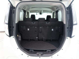 ラゲージスペースも広々です♪