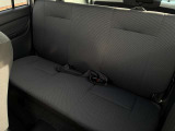 後席も使用感少なく綺麗な状態を保っております。