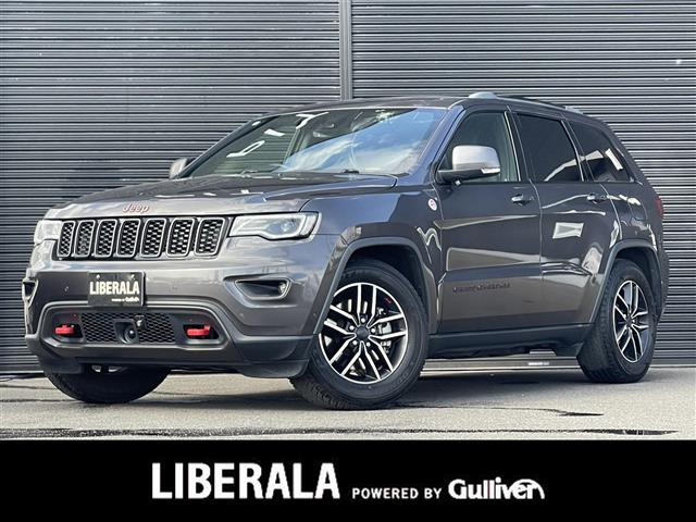 グランドチェロキートレイルホーク 4WD本革シート