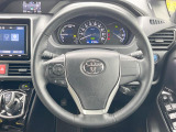 【純正革巻きステアリング】上質な革を使用することで、手にしっかり馴染みとても運転しやすいハンドルです♪