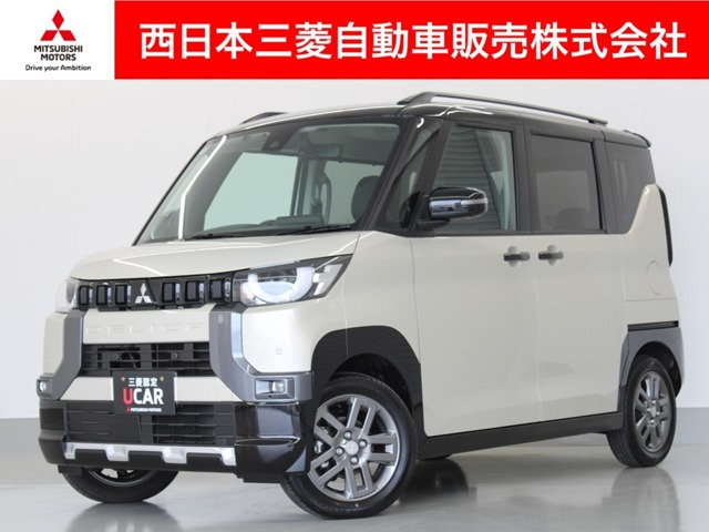 デリカミニ T プレミアム 4WD 