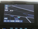 純正ナビを装備。タッチパネル式で使いやすく、お出かけもラクラクです。