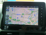 大画面の純正メモリーナビ付きなので遠方へのドライブも快適ですよ♪