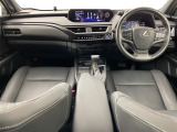UX 250h バージョンC 4WD ワンオーナー