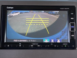 バックカメラも装備しております。車庫入れの苦手なお客様も安心!重宝してくれます!