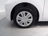 ご納車までに、弊社サービススタッフによる点検整備を行い快適なカーライフをサポートさせて頂きます。また整備保証も付きますよ!