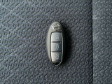 持っているだけでドア開閉・始動がワンタッチで出来る便利なインテリジェントキーです!