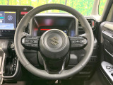 【純正革巻きステアリング】上質な革を使用することで、手にしっかり馴染みとても運転しやすいハンドルです♪