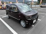 これからお車を購入し長くカーライフを楽しんで頂きたいと思い、当社スタッフは、そんな様々なお客様と安心して、楽しめるカーライフを一緒に考えてご提案させて頂いております。