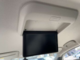 後席モニター付き★後席の方も快適ですね!