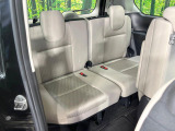 3列目シートはもちろん状態良好☆大人でもゆったりと座って頂けますので、大人数でのお出かけもラクラクです♪ご家族で、気の知れた仲間で、ドライブに行くのが楽しみですね♪