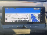 日産純正メモリーナビ。操作も簡単なタッチパネルです。