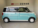 車両右側面からの写真になり。車をご覧になりたい時はお気軽に最寄りの店舗へご相談下さい。