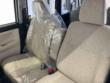 フロントシートです。ゆったり運転ができます。長距離ドライブもラクラク♪♪