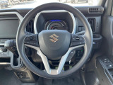 ステアリングも使用感が少なく、きれいな状態となっております♪