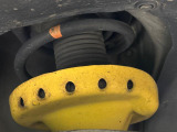 【ビルシュタイン製ダンパー】高速走行時の車両安定性を向上させてくれる人気の装備。街乗りの乗り心地も犠牲にせず、スポーティな走行をお楽しみいただけます♪