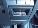 純正のETC車載器はこちらにございます。お邪魔にならずすっきりですね。