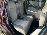 ★セカンドシートはもちろんキレイな状態です!快適にお乗り頂けます♪