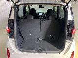 【ラゲッジルーム】たっぷり荷物も積み込める荷室スペース★