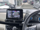 上空から見下ろしたような表示で車両感覚のつかみやすい『アラウンドビューモニター』に移動物検知警報(MOD)があり更に安心です。