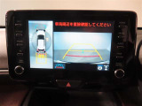 バック時の運転をサポートするバックガイドモニター&パノラミックビューモニター