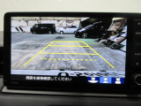 バックカメラの画像です。ガイドラインがスムースな車庫入れをサポートいたします!車庫入れの安心感がアップしますね☆