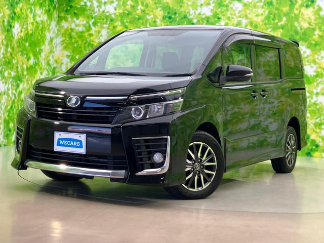 ヴォクシー2.0 ZS 4WD