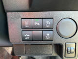 軽とは思えないほどの豊富な装備も魅力的!各機能の切り替えボタンは運転席から操作ラクラク。