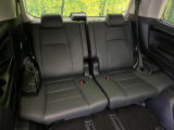 3列目シートはもちろん状態良好☆大人でもゆったりと座って頂けますので、大人数でのお出かけもラクラクです♪ご家族で、気の知れた仲間で、ドライブに行くのが楽しみですね♪
