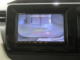 バックカメラが付いているので後方確認が非常にしやすいです。今や運転初心者も熟練者も必須装備!ついていて損はないですね♪