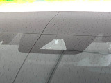 【トヨタセーフティセンス】走行中に前方の車両等を認識し、衝突しそうな時は警報とブレーキで衝突回避と被害軽減をアシスト。より安全にドライブをお楽しみいただけます。