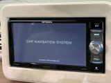 【ナビゲーション】目的地までしっかり案内してくれる使いやすいナビ。Bluetooth接続すればお持ちのスマホやMP3プレイヤーの音楽を再生可能!毎日の運転がさらに楽しくなります!!