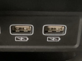 充電用USBジャックを装備!
