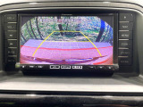 【バックカメラ】駐車時に後方がリアルタイム映像で確認できます。大型商業施設や立体駐車場での駐車時や、夜間のバック時に大活躍!運転スキルに関わらず、今や必須となった装備のひとつです!