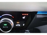 シートヒーター装備付き車!!座席に埋め込まれた電熱線によりシートを暖めることが出来る装備で、温められたシートは、寒い冬でも快適です!!