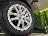 【14インチアルミホイール】外観にマッチしたアルミホイールを装着しております。各種アルミホイールや、スタッドレスタイヤも取扱いしております。是非ご相談ください♪