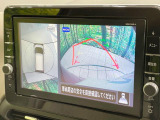 【アラウンドビューモニター】専用のカメラにより、上から見下ろしたような視点で360度クルマの周囲を確認することができます☆死角部分も確認しやすく、狭い場所での切り返しや駐車もスムーズに行えます。