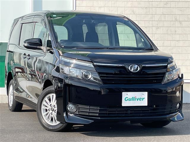 ヴォクシー2.0 V 4WD4WD 修復歴無し