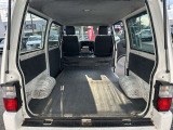 荷室も広々ご使用頂けます!!