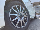 【14インチアルミホイール】外観にマッチしたアルミホイールを装着しております。各種アルミホイールや、スタッドレスタイヤも取扱いしております。是非ご相談ください♪