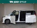 両側パワースライドドア付きだから、狭い駐車スペースなどでの 乗り降りラクラク!小さなお子さまのいるご家庭には嬉しい装備。