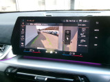 高画質の全周囲カメラが付いております。コーナーセンサーと併せてご利用いただくと駐車も楽々