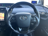 ステアリングも使用感が少なく、きれいな状態となっております♪