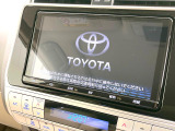 【大画面ナビ】人気の大型9インチナビを装備。存在感のある大画面はインパクト大!ナビ利用時のマップ表示は見やすく、テレビやDVDは臨場感がアップ!いつものドライブがグッと楽しくなります♪