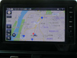 大きなモニターのメモリーナビゲーションではじめての道や知らない道も快適にドライブ!(MM223D-Le)